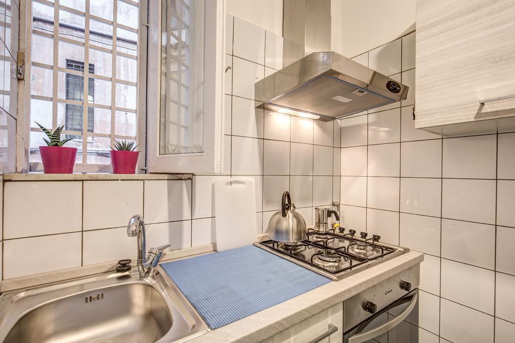 M&L Apartment - Caracalla Holiday Рим Екстериор снимка